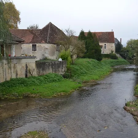 Hotel L'auberge De En Brie