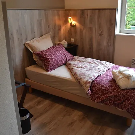 호텔 L'auberge De En Brie Condé-en-Brie