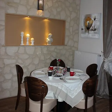 L'auberge De En Brie 2* Condé-en-Brie
