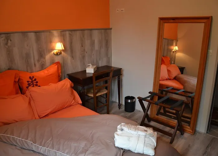 Hotel L'auberge De En Brie Conde-en-Brie