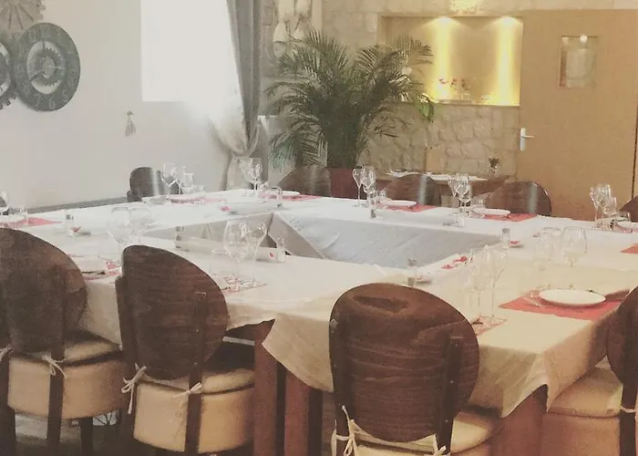 L'auberge De En Brie 2* Conde-en-Brie