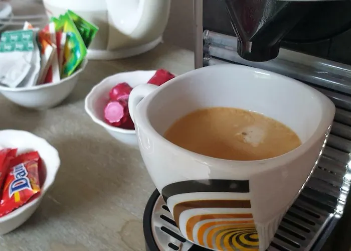 Hotel L'auberge De En Brie 2*