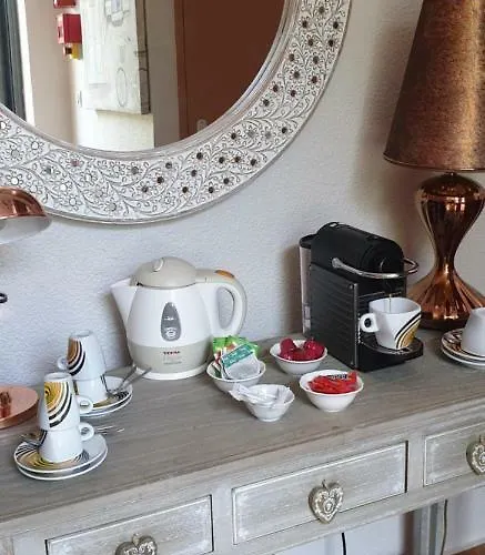 Hotel L'auberge De En Brie Conde-en-Brie